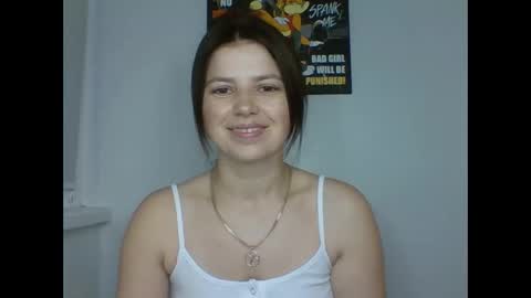 make_mesmile online show from June 3, 5:29 pm