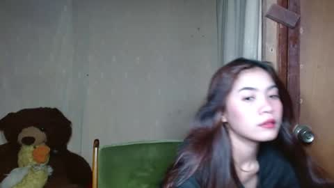 Snapshot of makeme_wettt chatting on March 1, 5:20 am makeme_wettt online show from March 1, 5:20 am