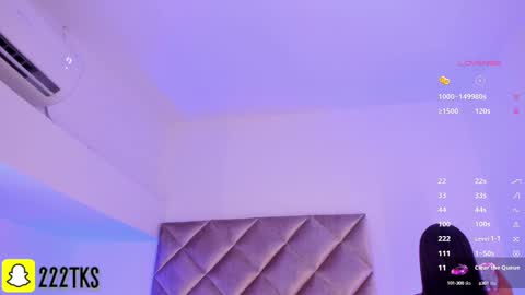 Snapshot of malaia_hills chatting on February 26, 7:29 pm Call Me Mala online show from February 26, 7:29 pm