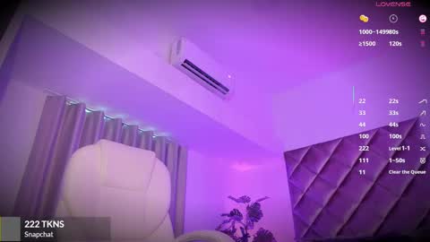 Snapshot of malaia_hills chatting on September 13, 8:06 pm Call Me Mala online show from September 13, 8:06 pm