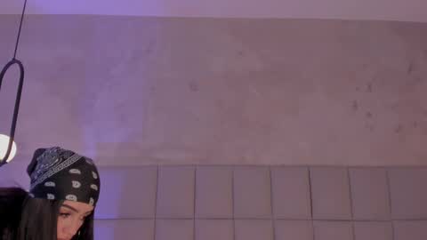 Snapshot of malena_angel_ chatting on October 4, 11:09 pm Malena Angel online show from October 4, 11:09 pm
