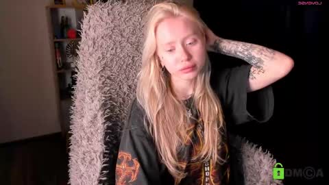 Malena online show from November 5, 9:36 am