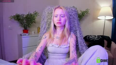 Malena online show from January 25, 10:40 am