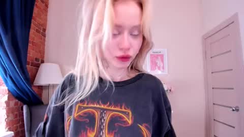 Malena online show from February 20, 10:05 am