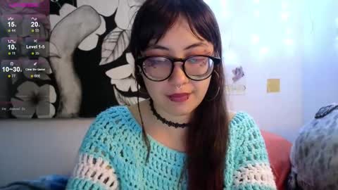 Mar  Alicia     Rosie  v A L I C I A W I T C -  Meg Cherie online show from December 16, 5:35 am