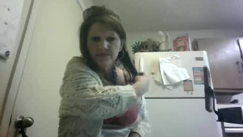 Snapshot of malinda702 chatting on January 25, 4:34 am malinda702 online show from January 25, 4:34 am