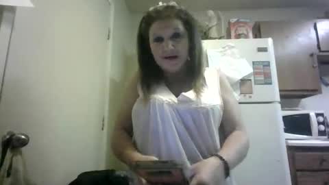 Snapshot of malinda702 chatting on January 2, 12:02 am malinda702 online show from January 2, 12:02 am