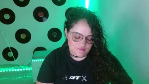 MI INSTAGRAM soy glory01 online show from February 7, 9:48 pm