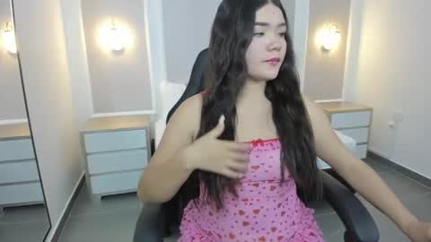 Snapshot of malu_03x chatting on September 20, 3:49 am M A L U online show from September 20, 3:49 am