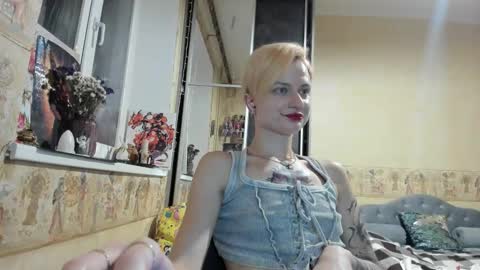 Snapshot of mandyshine chatting on September 21, 7:12 pm Mandy online show from September 21, 7:12 pm