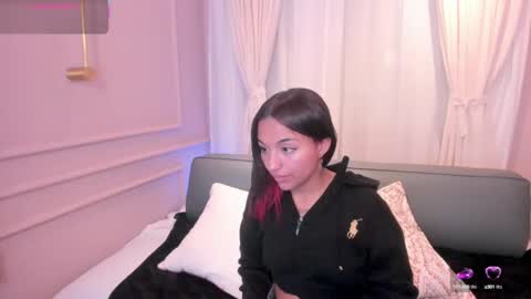 Snapshot of manelyk_evanss chatting on September 17, 9:02 pm manelyk_evanss online show from September 17, 9:02 pm
