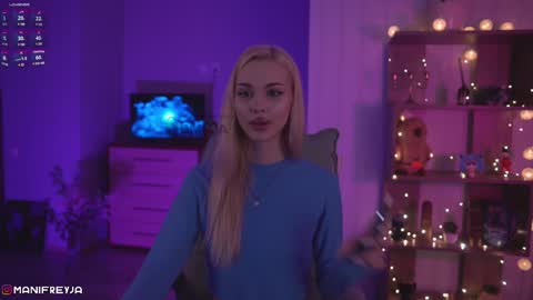 Amelie online show from January 17, 9:06 pm