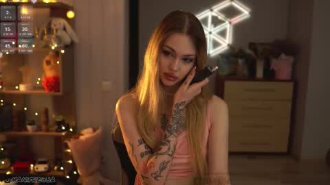 Amelie online show from October 12, 11:07 pm