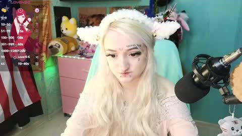 Manuela online show from January 20, 11:56 am