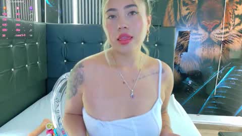 Manuela  online show from October 2, 5:29 pm