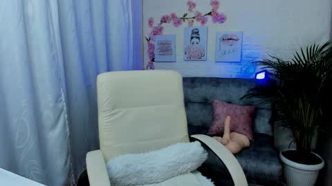 manuella_collins online show from December 29, 9:41 pm