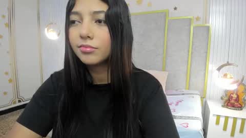 Maraluna online show from November 5, 12:10 pm