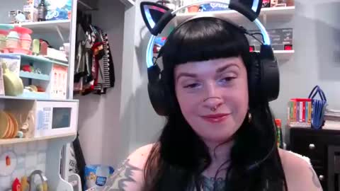 Snapshot of marcelinealtaria chatting on February 5, 4:16 am MarcelineAltaria online show from February 5, 4:16 am