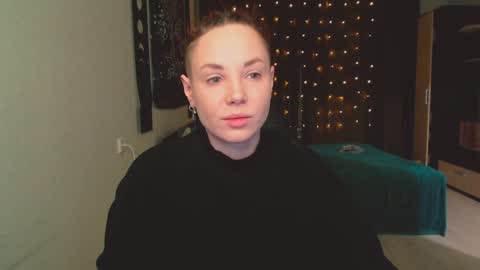 Margaret online show from December 23, 4:06 pm