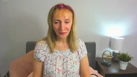 Snapshot of margaretmature chatting on February 8, 6:12 am margaretmature online show from February 8, 6:12 am