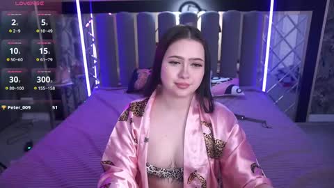 margaritagrey online show from May 10, 7:27 pm