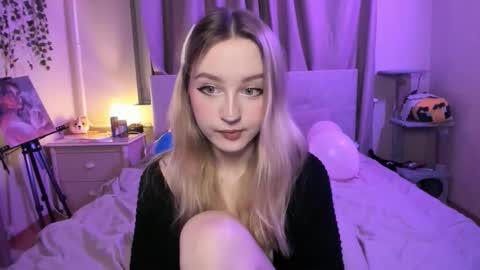 Margo online show from February 17, 9:25 pm