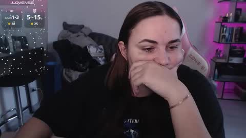 mari moore online show from October 23, 8:20 am