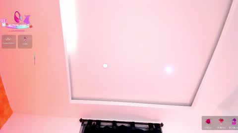Snapshot of mari_sweett chatting on October 1, 7:41 pm Mari Sweett online show from October 1, 7:41 pm