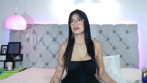 Mariana Guerra online show from January 22, 2:14 pm