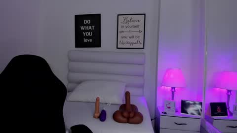 Mariam online show from February 5, 7:10 pm