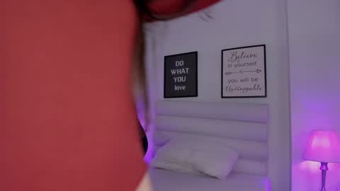 Mariam online show from December 24, 3:26 pm