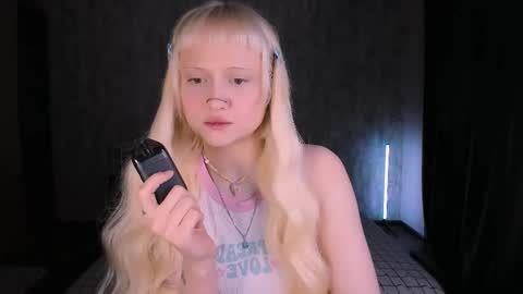 Maria online show from November 13, 1:26 am