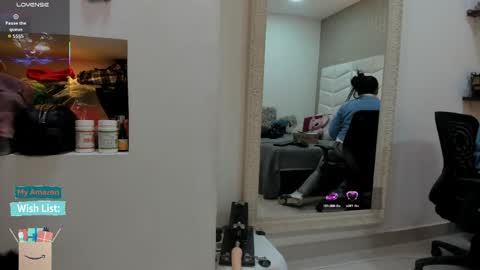 Mar y online show from June 5, 2:56 pm