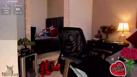 Mar y online show from February 19, 2:55 pm