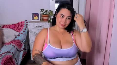      M A R I A N A       online show from January 21, 5:05 am