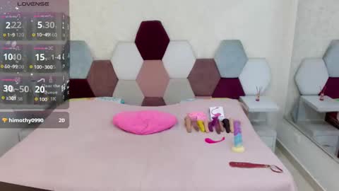 Snapshot of marianabbw_ chatting on October 14, 6:32 pm mariana online show from October 14, 6:32 pm