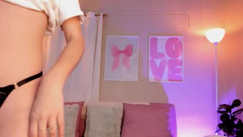 Mariana online show from February 11, 12:28 pm