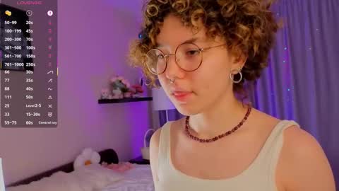 Mariana online show from November 27, 6:33 pm