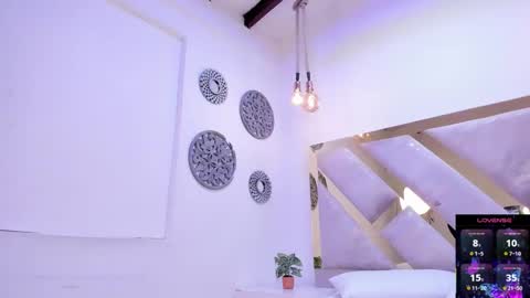 Marianee Rousse  online show from October 1, 1:43 am