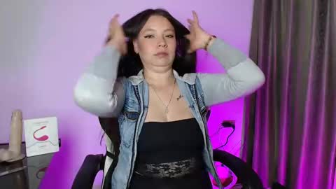 Mariana online show from October 4, 2:17 am