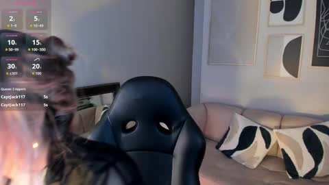Snapshot of marie_bass chatting on October 1, 1:05 pm marie_bass online show from October 1, 1:05 pm