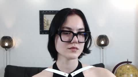 Marie Fitch online show from December 3, 12:13 am