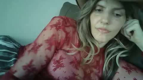 Mariejojo online show from June 3, 5:51 pm