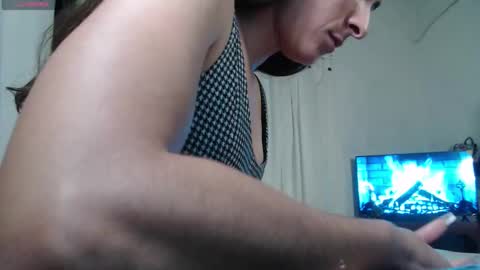 Mariie online show from November 30, 12:15 am