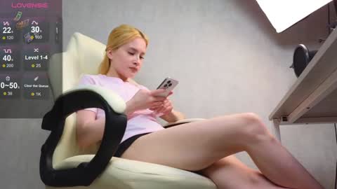 Snapshot of marietta__castro chatting on December 11, 1:49 pm Marietta online show from December 11, 1:49 pm
