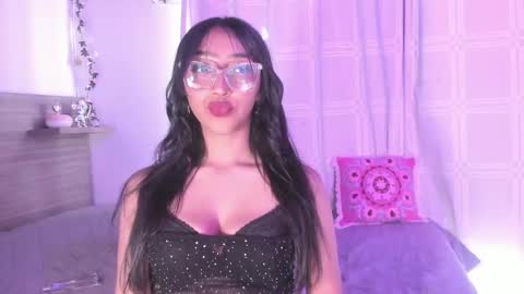 Luna Dulk online show from September 15, 2:14 pm