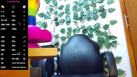 Welcome To My Room online show from February 15, 6:23 pm