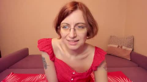 Marilyn online show from March 9, 6:33 pm