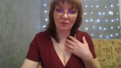 marinamrs online show from November 17, 8:42 pm