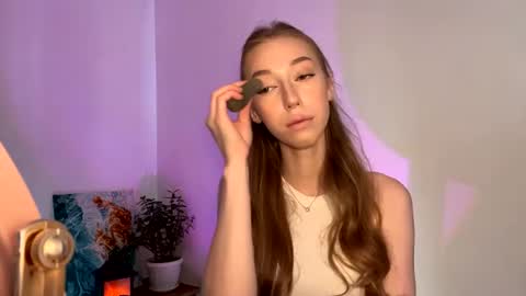 Amelia online show from June 11, 9:17 am